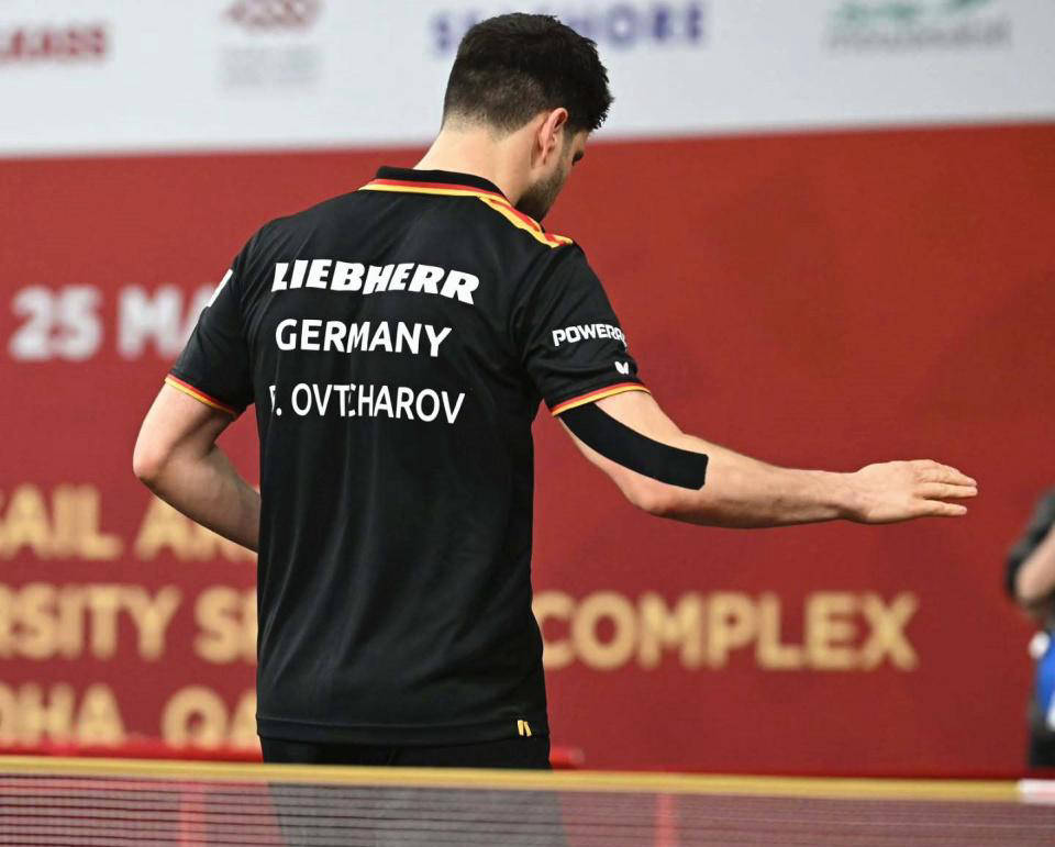 开云体育入口-波兰乒乓球队完胜英国乒乓球队，奥恰洛夫惊艳世界