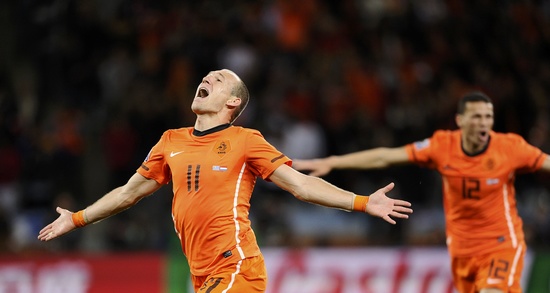 开云体育官网-巴西血洗乌拉圭，罗本高光表现的简单介绍