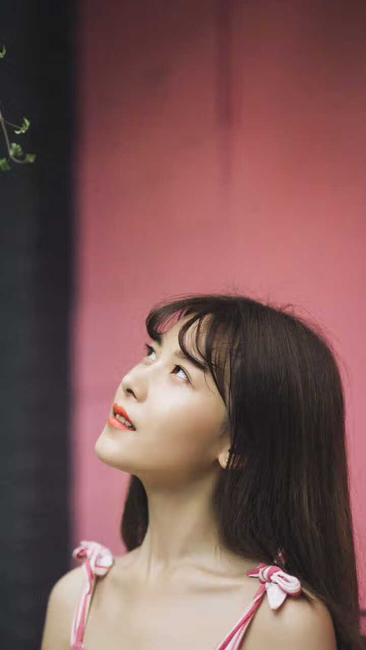 棋盘上的血色黄昏，当德罗赞的最后一击掀翻铁骑，王权于倒伏的铠甲上重生