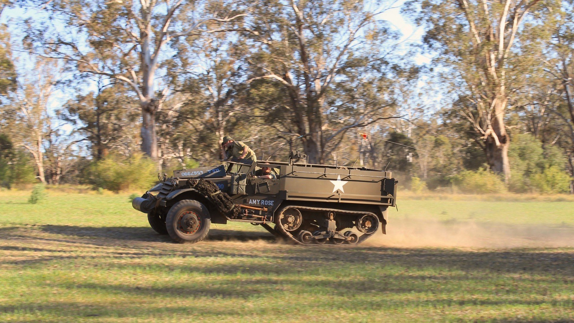 绿茵洪流，维尼修斯在黑鹰与太极虎的狭路中统治时空